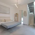 Downtown Apartment *